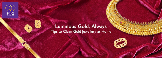 Easy Ways to Clean Gold Jewellery at Home Without Damaging It