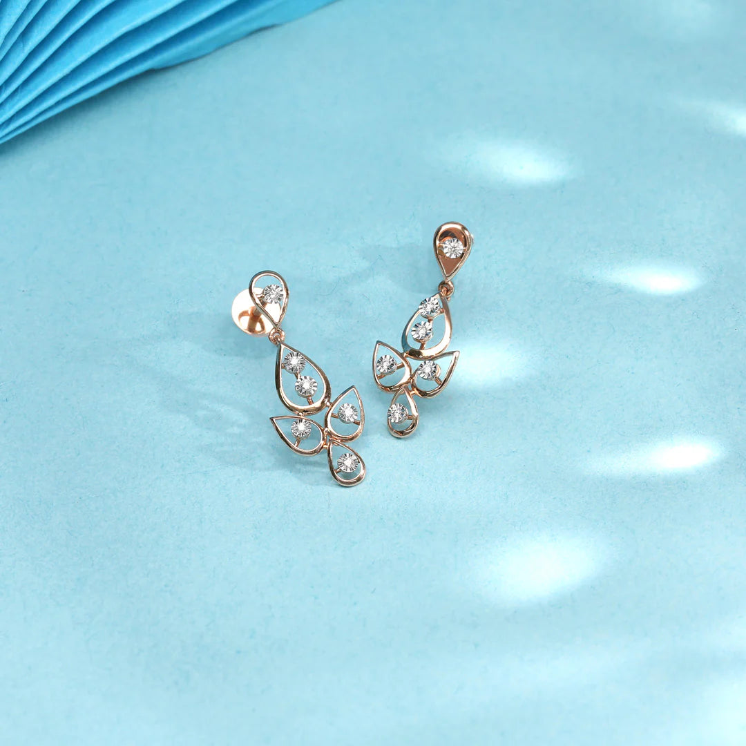 leaflet spark studs diamond earring