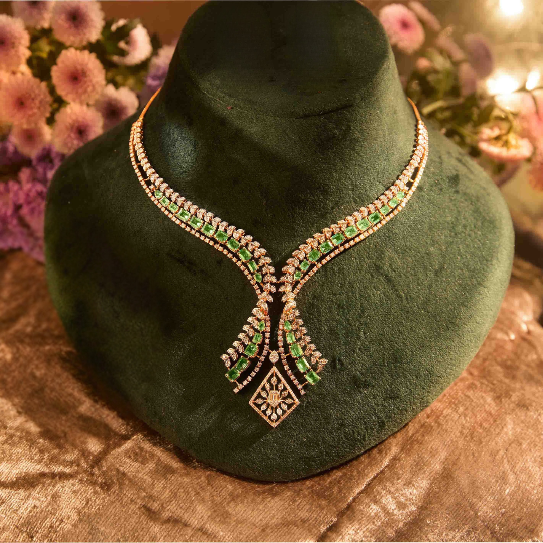 royal elegance diamond necklace