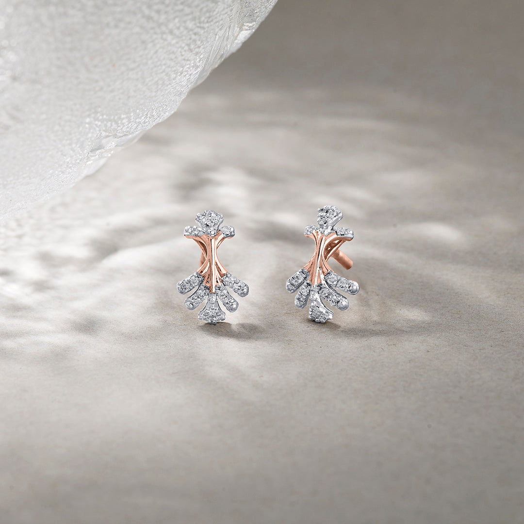 Frosted Glow Diamond Stud Earrings