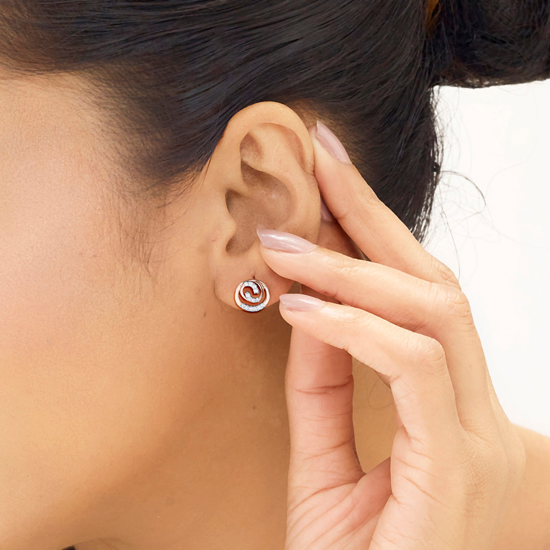 Luminous Gleam Diamond Stud Earrings