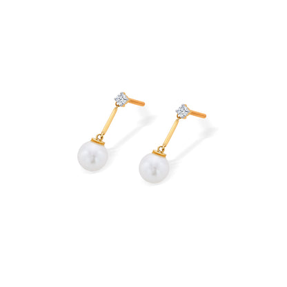 Elegant Yellow Gold & Diamond Drops & Dangler Earring