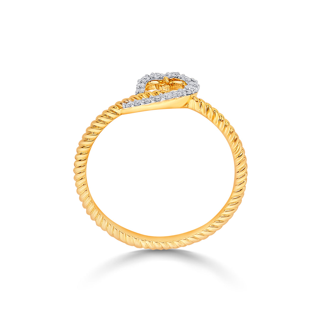 twist-of-heart-gold-&-diamond-ring