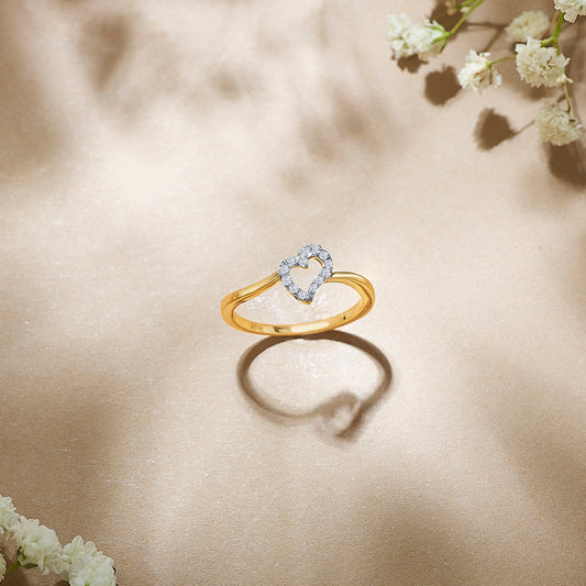 Twist of Heart Gold & Diamond Ring