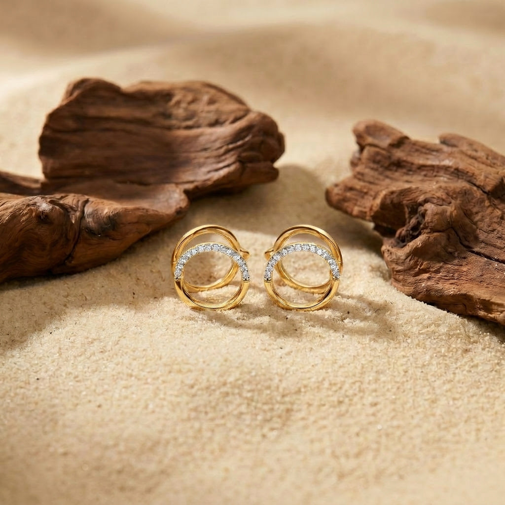 Lush Light Studs Diamond Earring