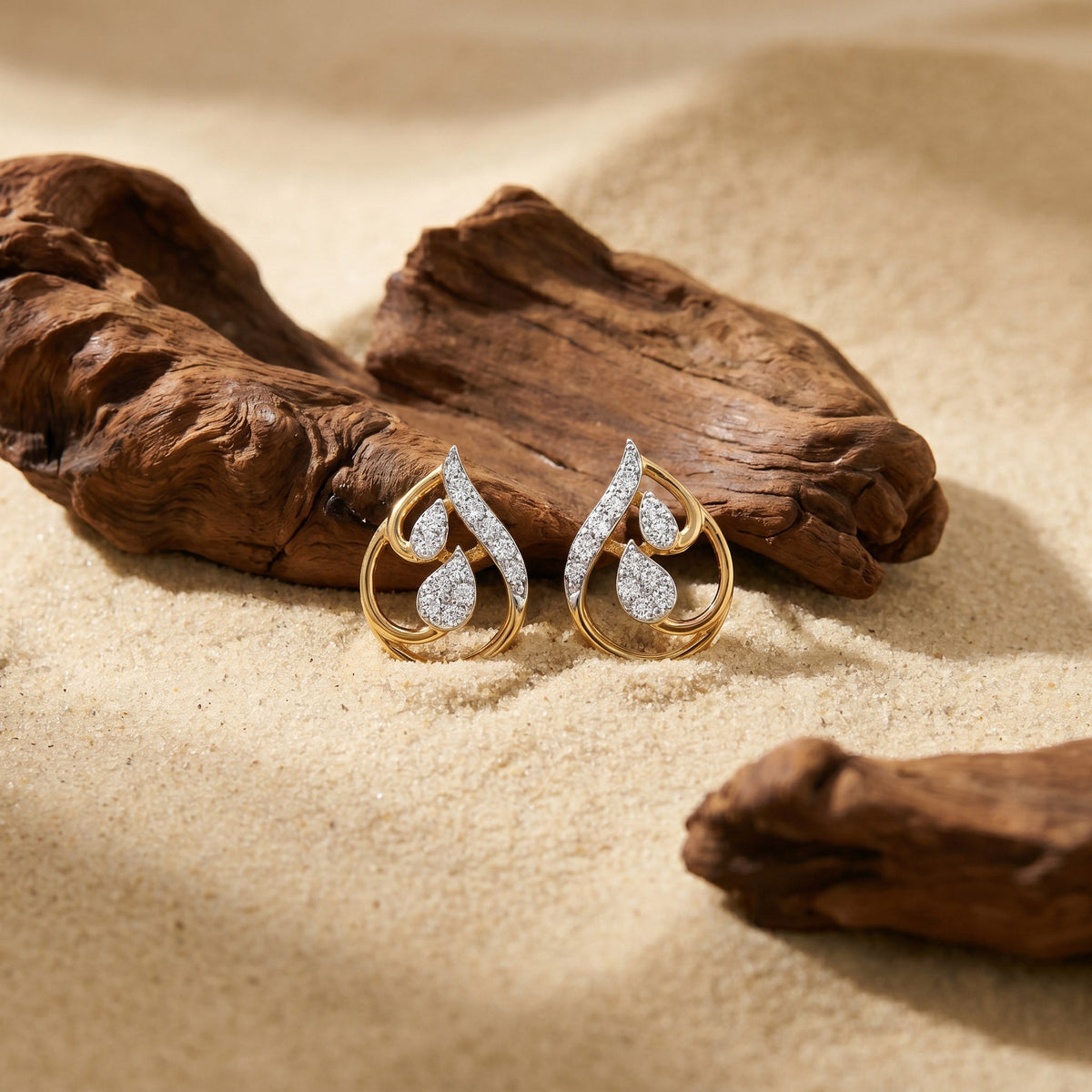Dew & Drop Studs Diamond Earring