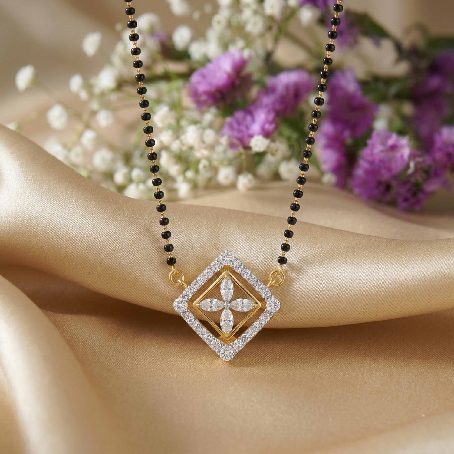 Promised Charm 9kt Diamond Mangalsutra Pendant