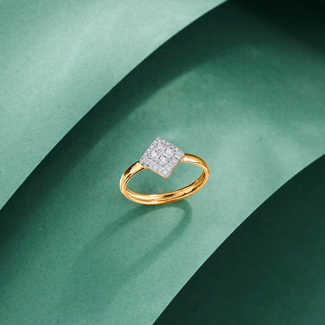 Luminous Stone Fashion Diamond Ring