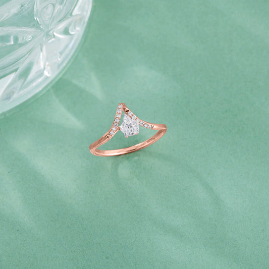 Apex Glint Cocktail Rose Gold Diamond Ring