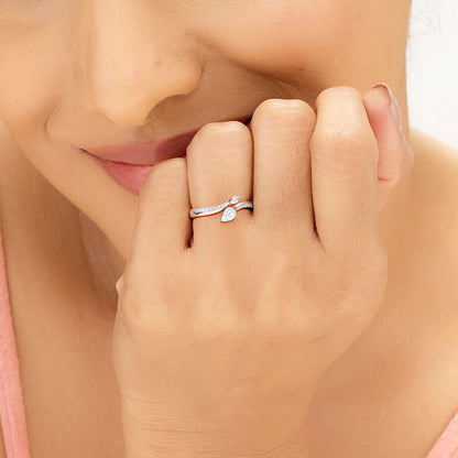 Seraph Twist Cocktail Diamond Ring