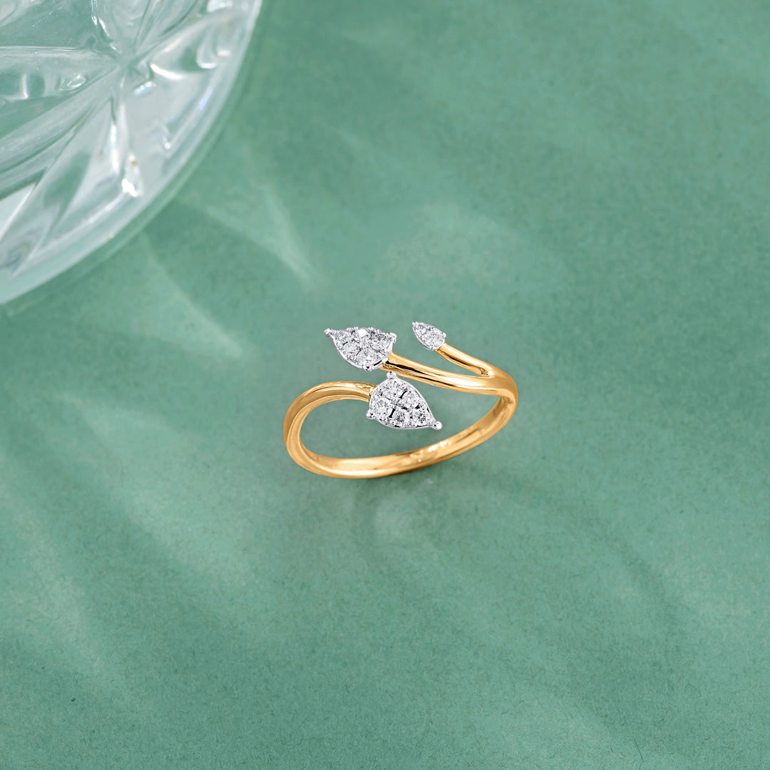 tripetal glow cocktail yellow gold diamond ring