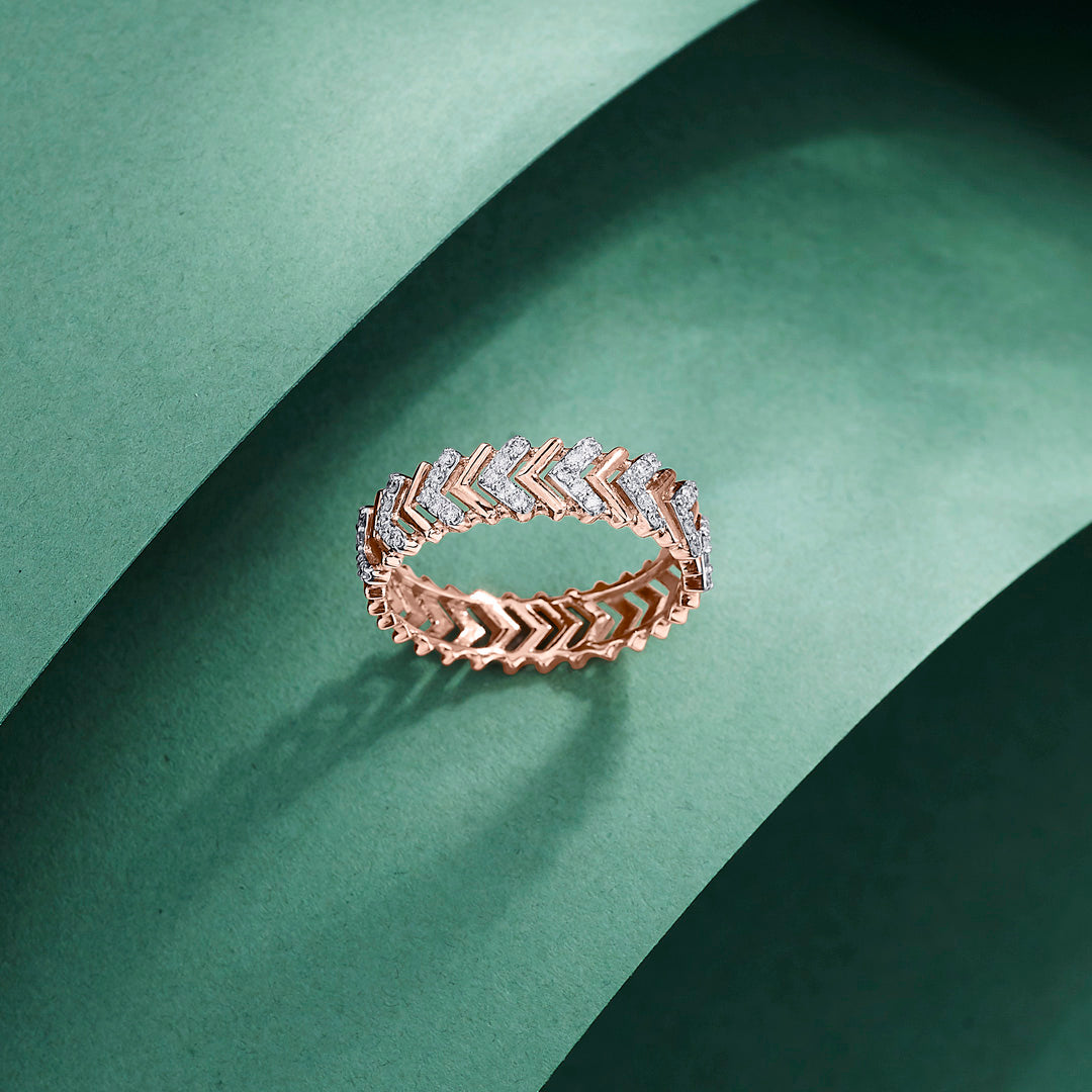 Spinning Axis Cocktail Diamond Ring