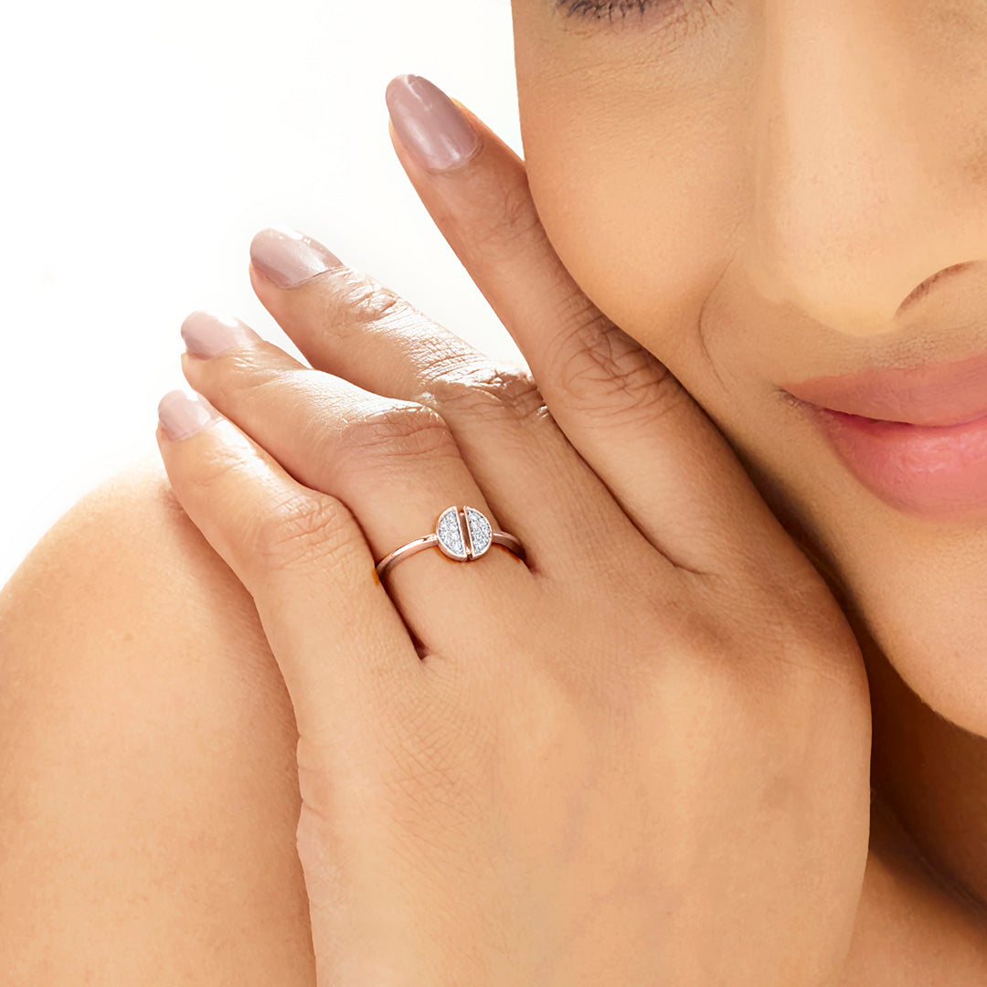 Split Stone Casual Rose Gold Diamond Ring