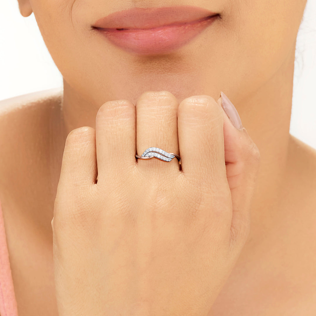 Entwined Flow Fashion Rose Gold Diamond Ring