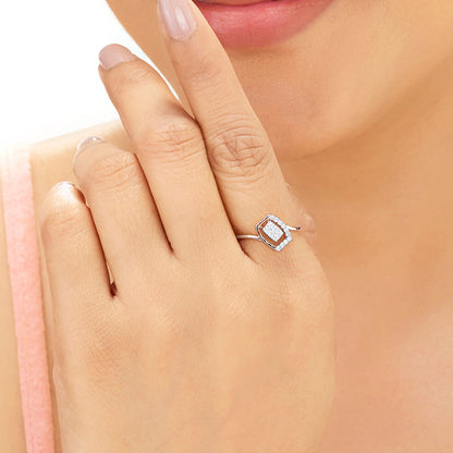 Rectangle Twist Fashion Rose Gold Diamond Ring