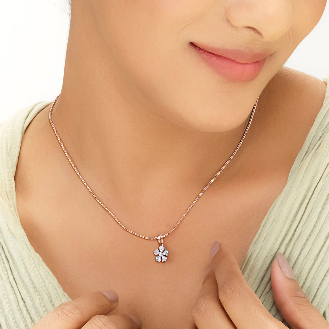 Floral Charm Casual Pendant Diamond Jewellery