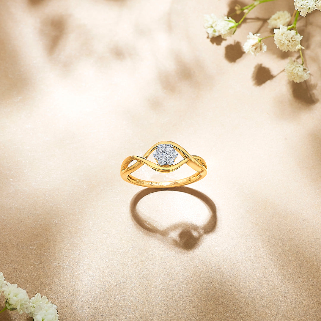 twist-of-bloom-gold-&-diamond-ring
