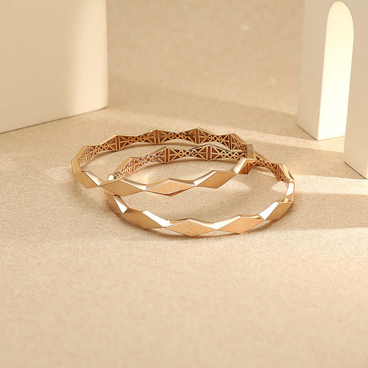 en Contour Gold Bangles for Her