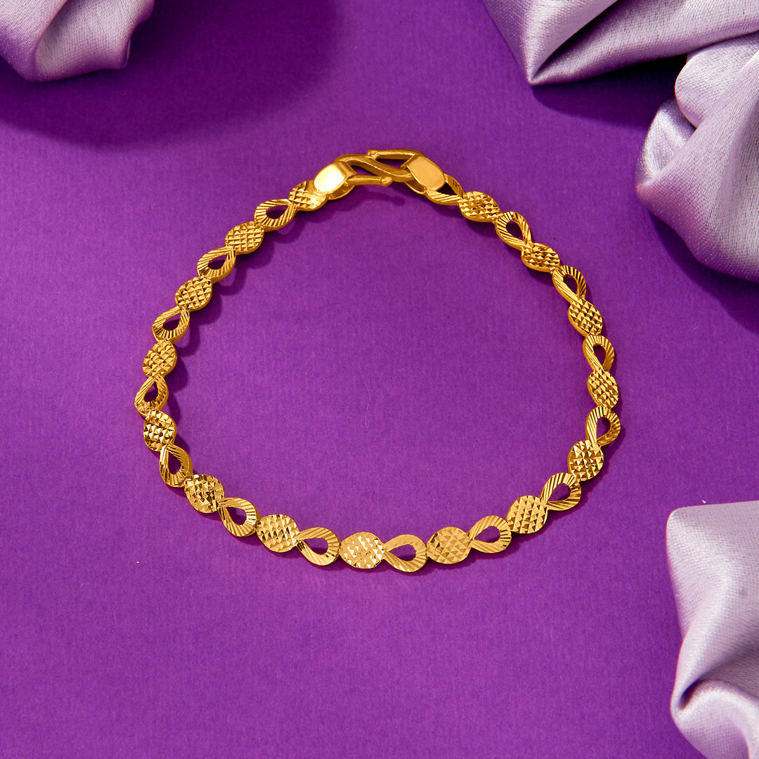 Bright Beginning Yellow Gold Kids Bracelet