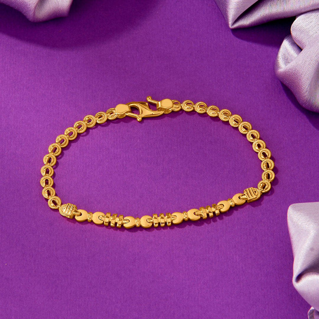 Dainty Delight Yellow Gold Kids Bracelet