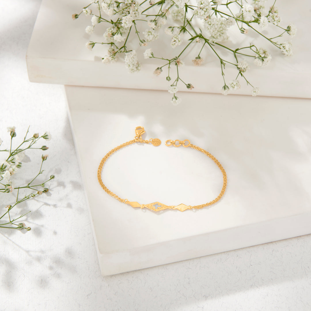 Style Next Yellow Gold Flexible Bracelet for Women