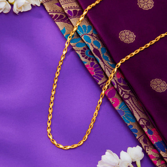 Streamlined Charm Yellow Gold Chain For Unisex