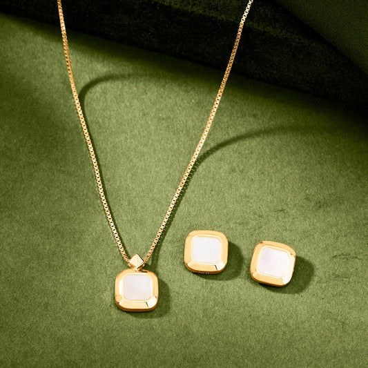 Squircle Glow Gold Necklace Set