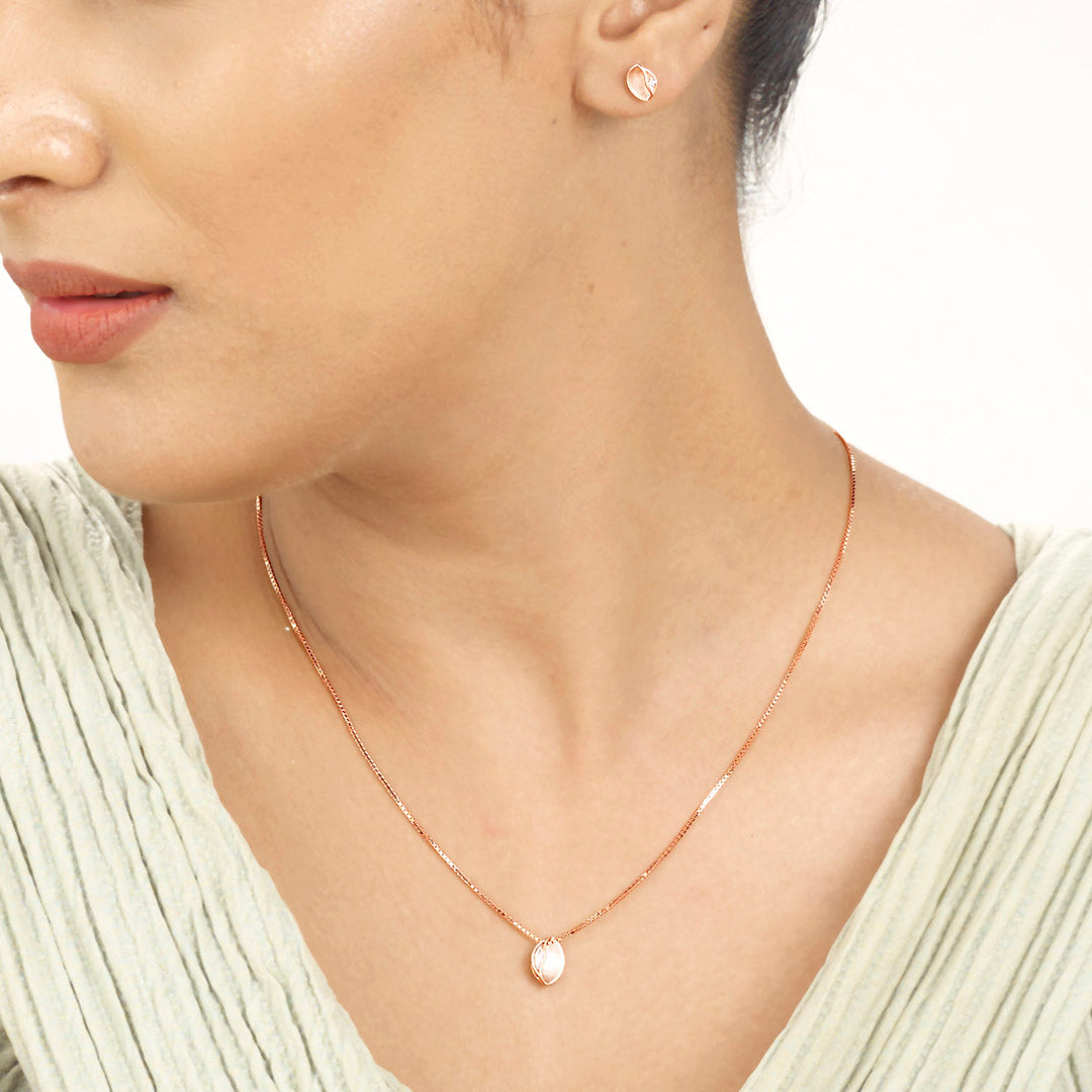 Pink Opal Gold Necklace Set