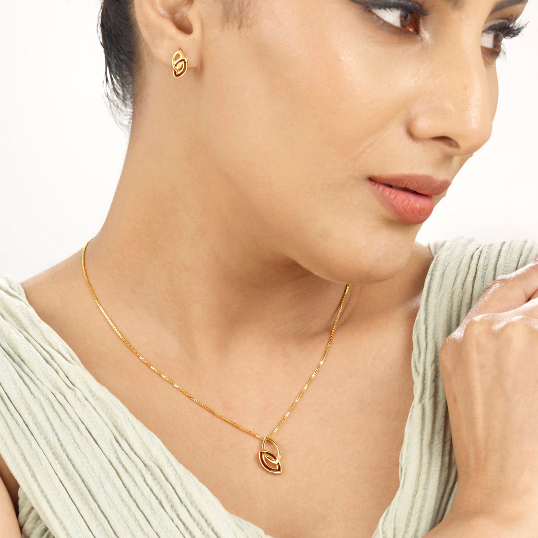 Intertwined Lilac Gold Necklace Set