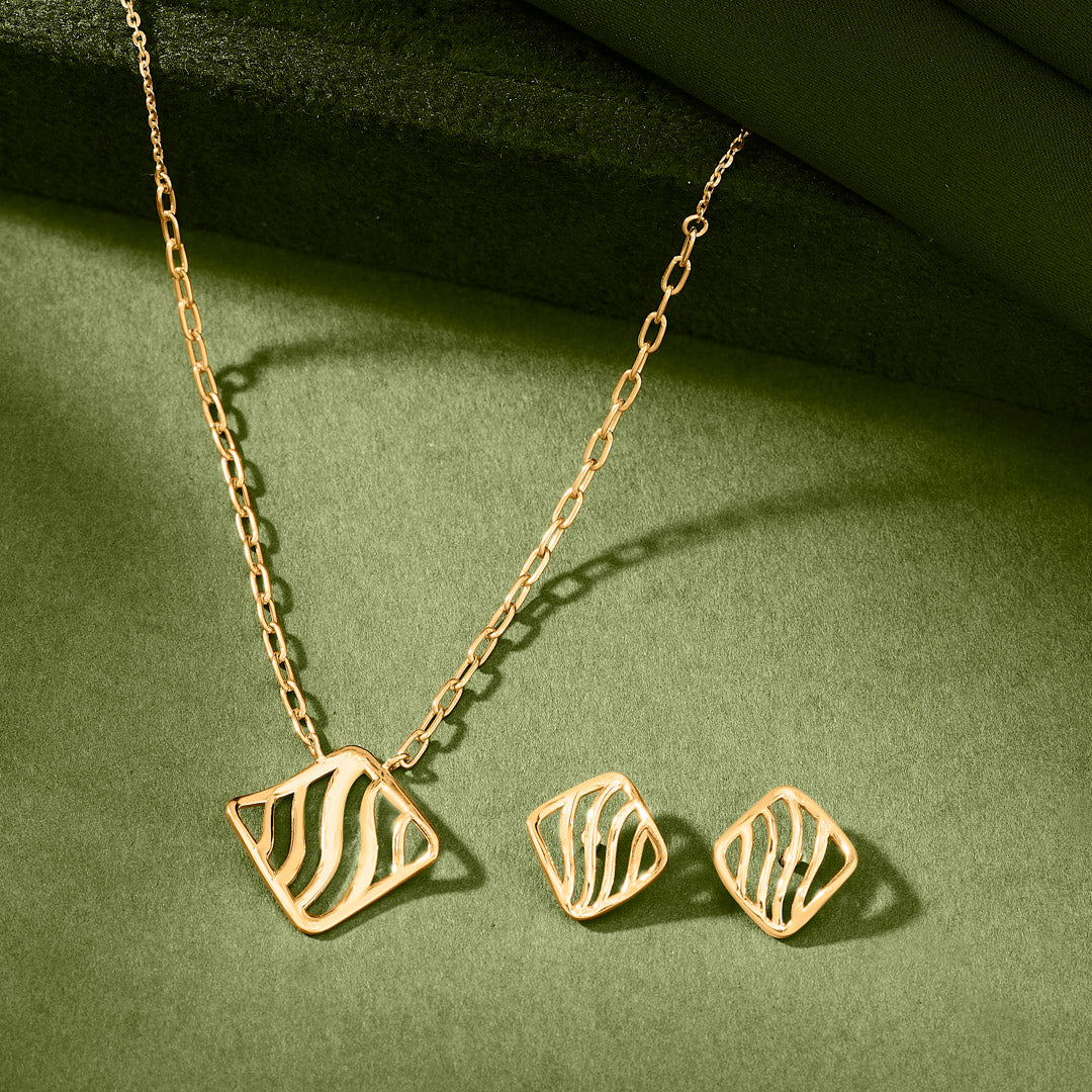 wavey square gold necklace set