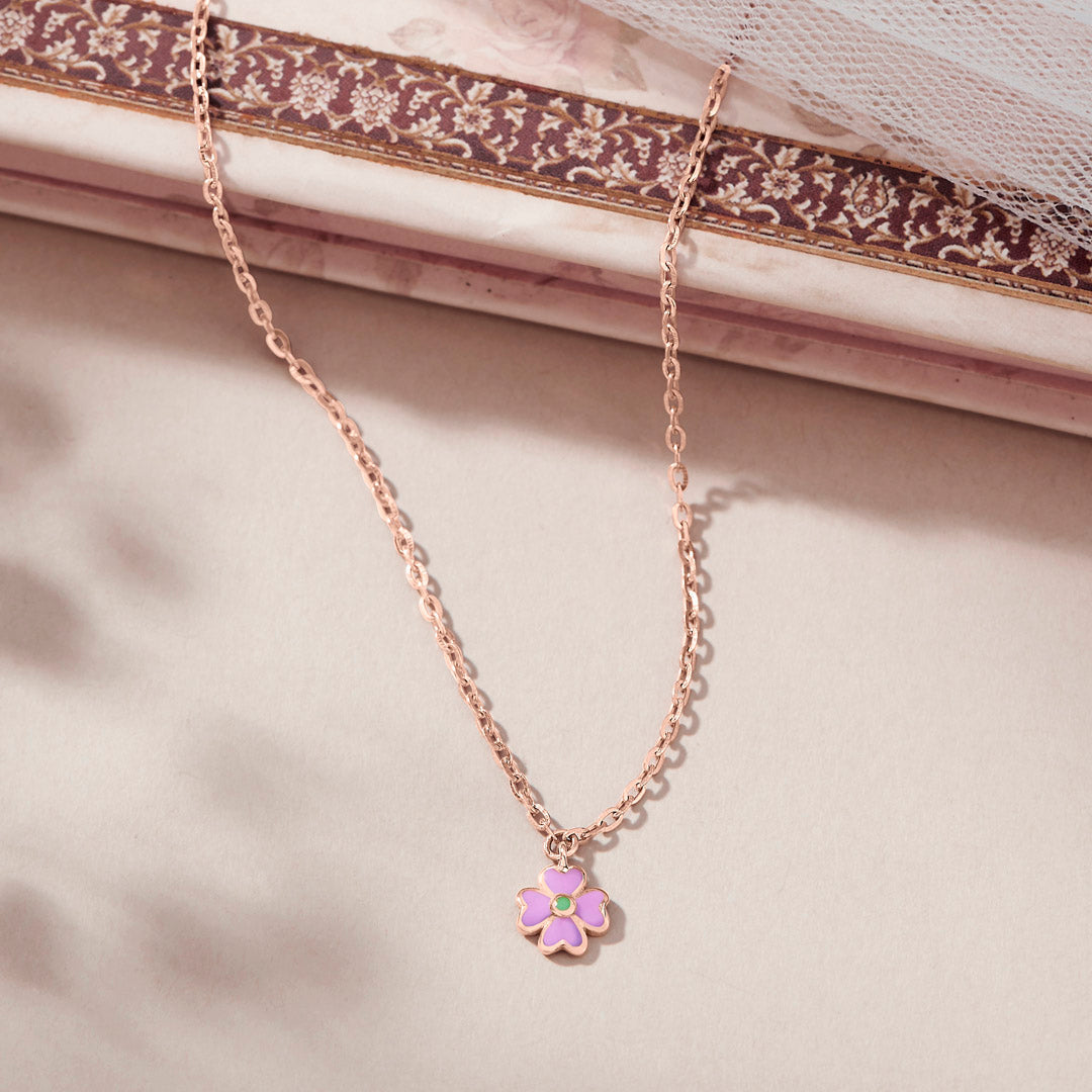 Petal Sol Modern Gold Necklace