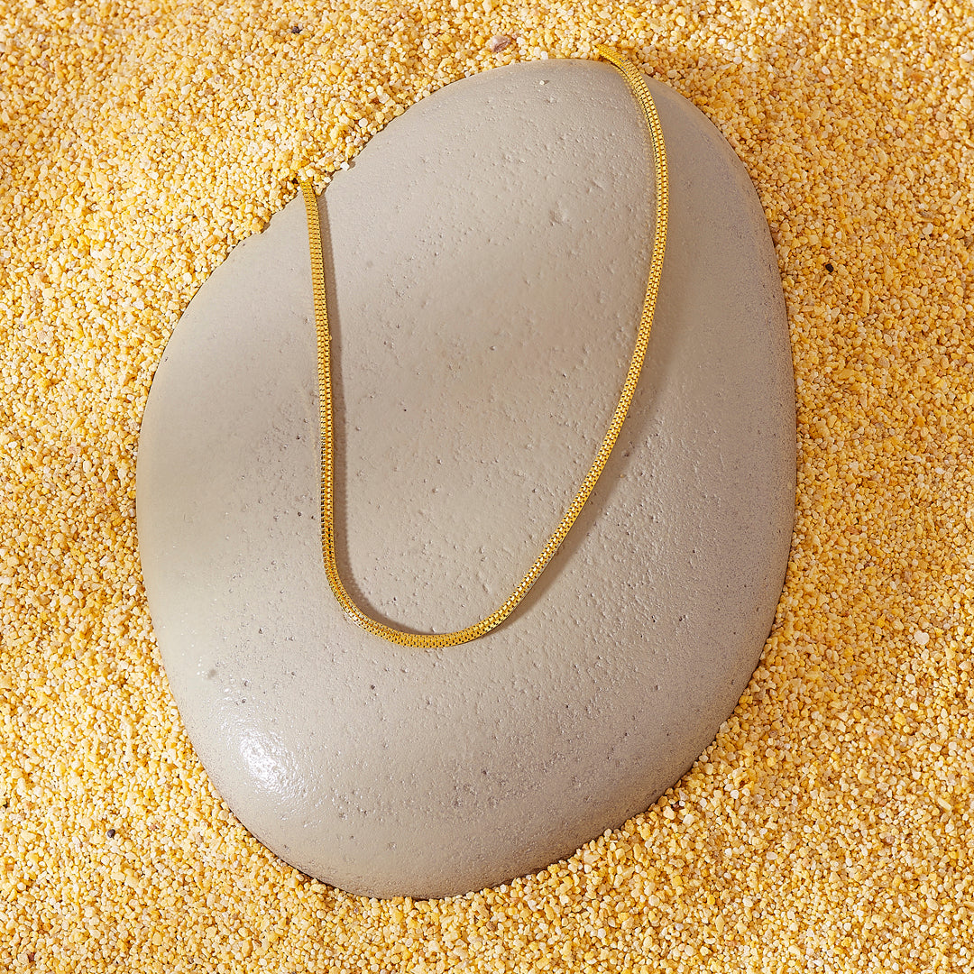 Subtle Lustre Classic Gold Chain