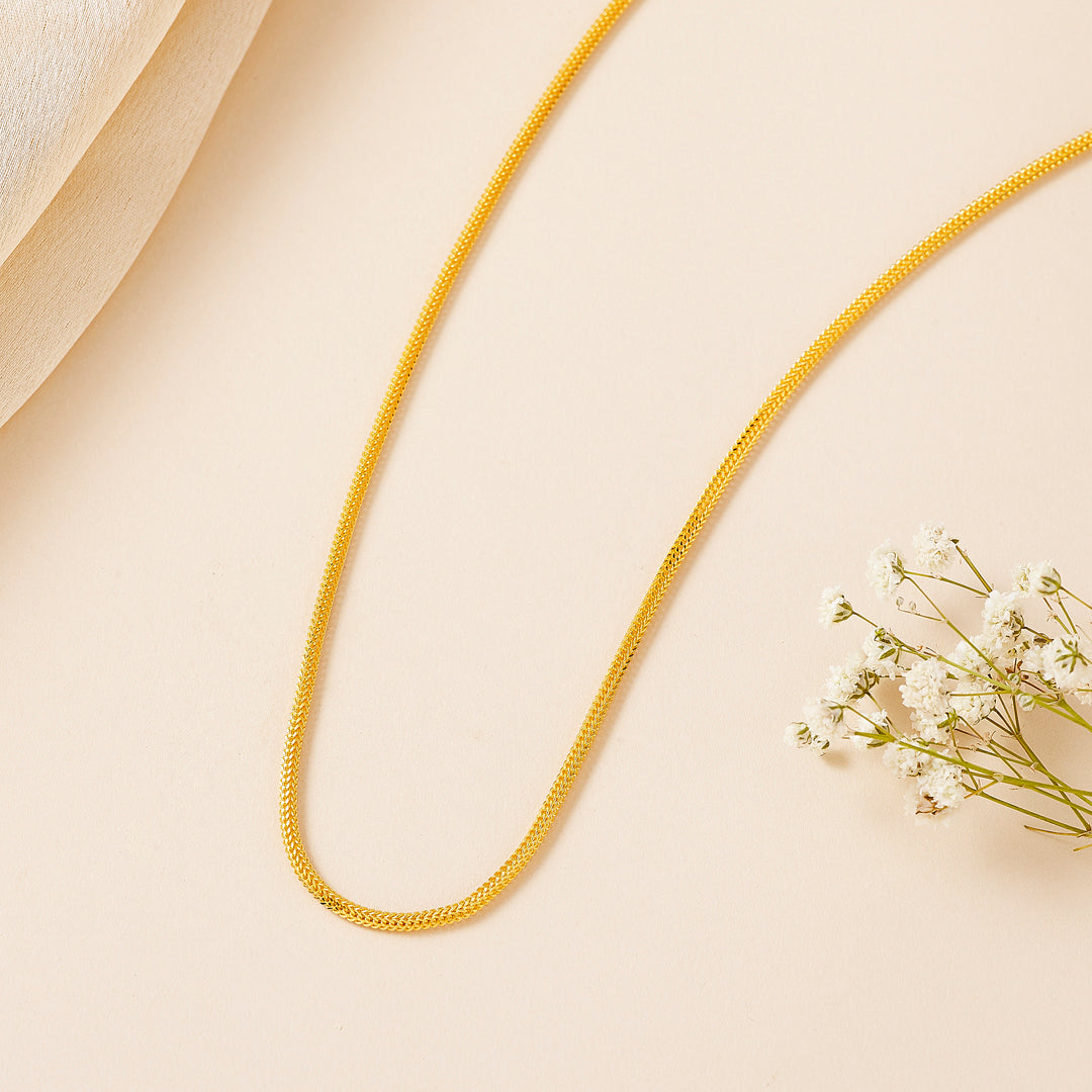 Woven Lustre Classic Gold Chain