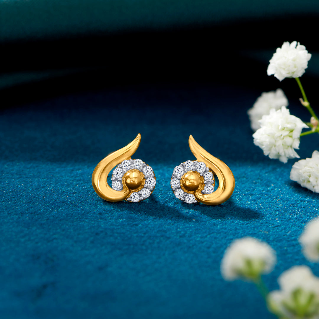 graceful minimalism yellow gold stud earring for women