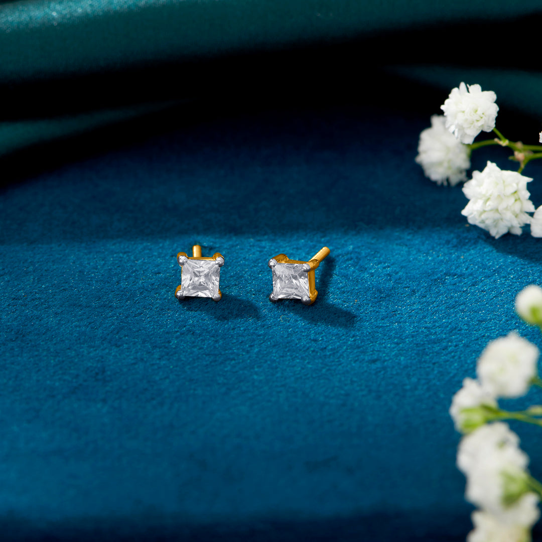 Classic Cube Yellow Gold Stud Earring For Women