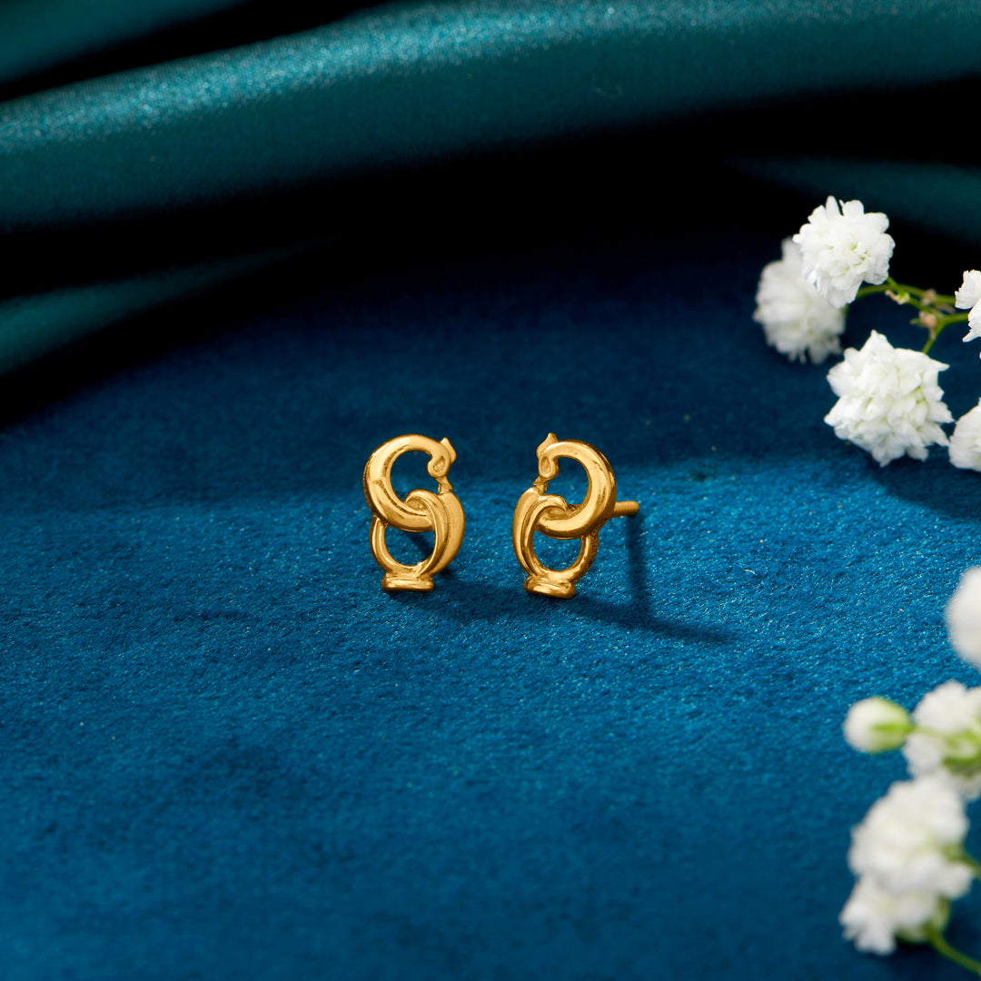 mini lux yellow gold stud earring for woman