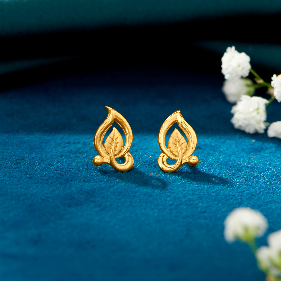Radiance Spark Yellow Gold Stud Earring For Women