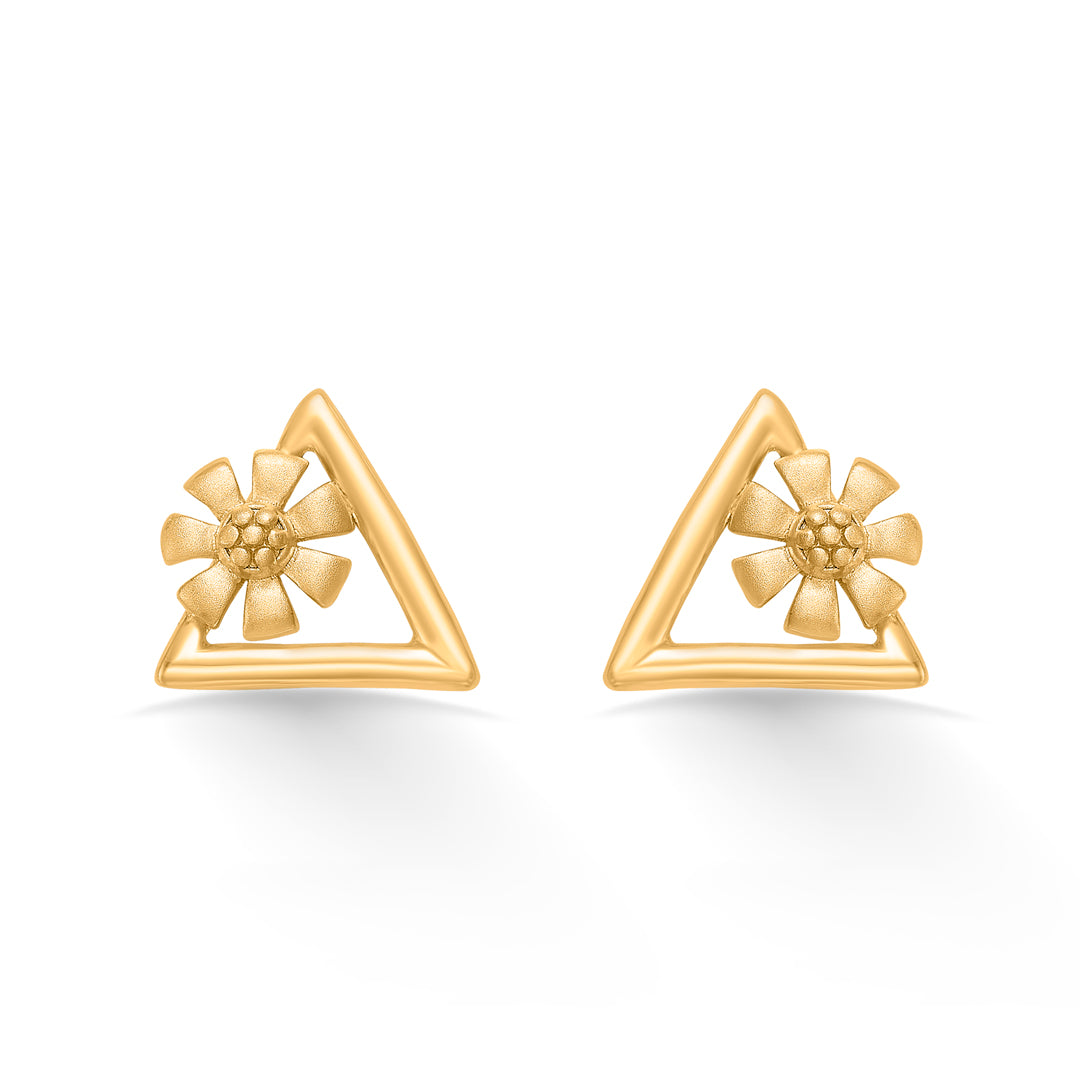 Noble Gleam Yellow Gold Stud Earring For Women
