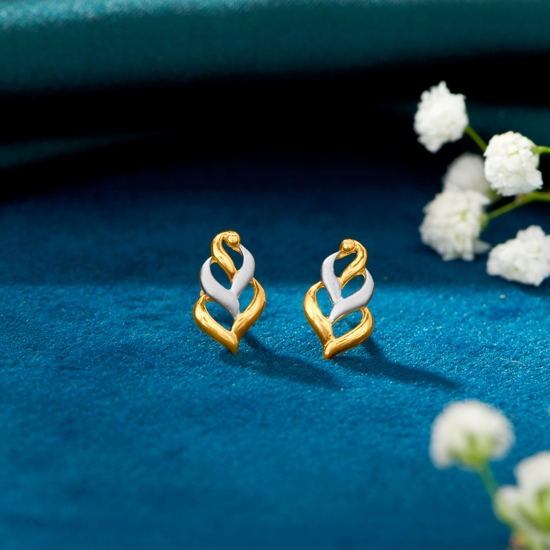 nostalgic shine yellow gold stud earring for woman