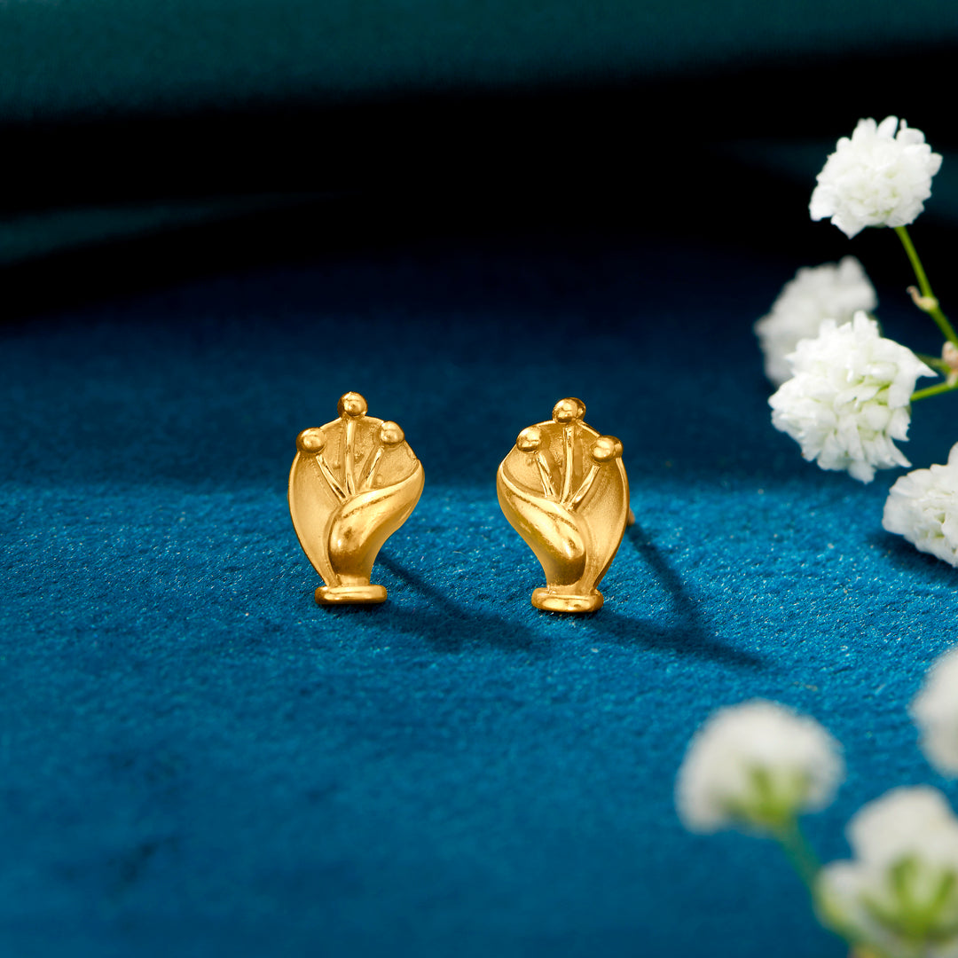 Vintage Harmony Yellow Gold Stud Earring For Women