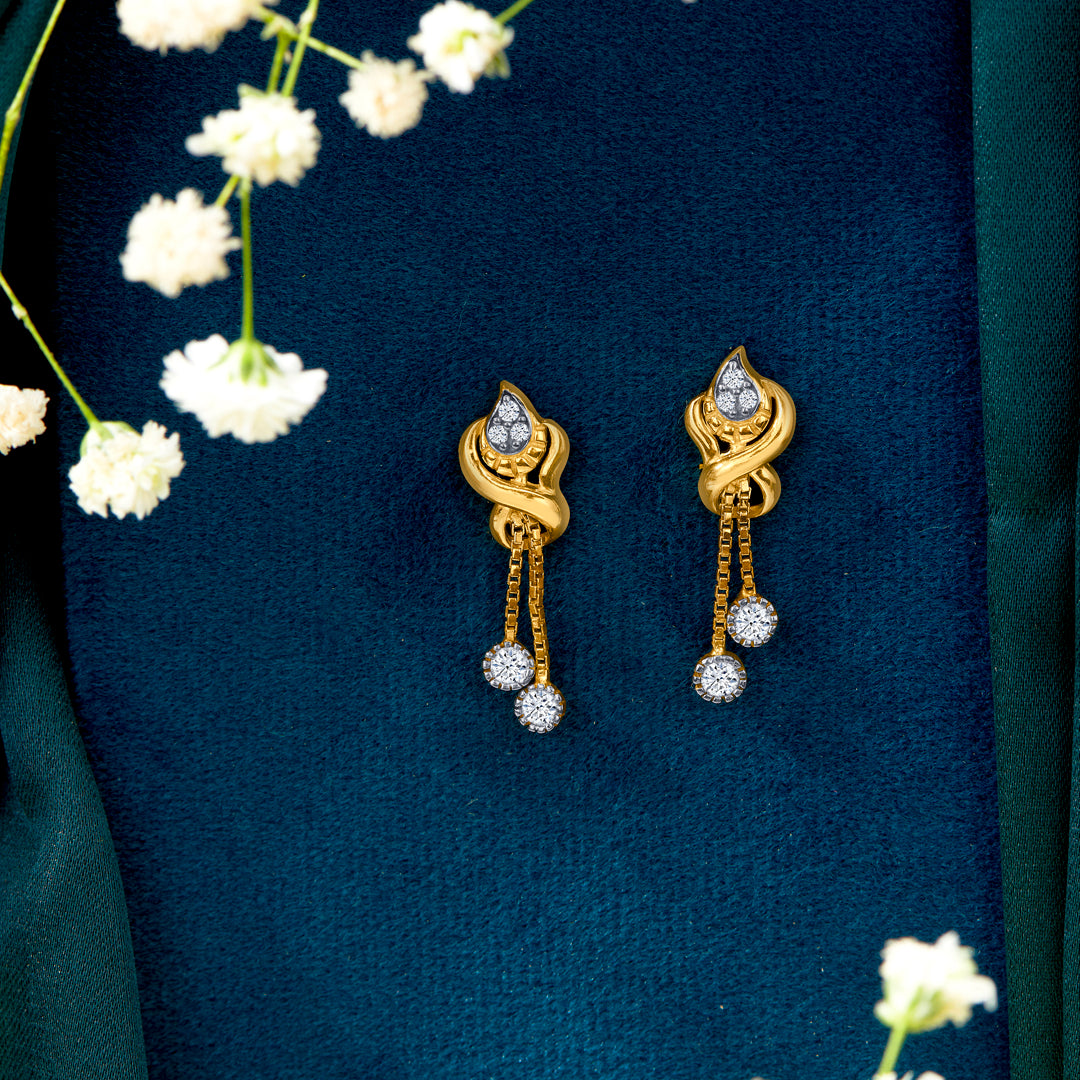 Innovative Sparkle Yellow Gold Dangler Earring For Women