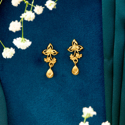Glimmering Petals Yellow Gold Dangler Earring For Women