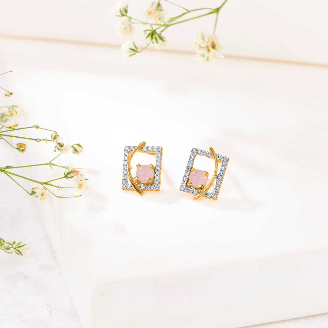 Linear Lux Yellow Gold Stud Earring For Women