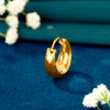 Svarna Round Gold Huggies Earring