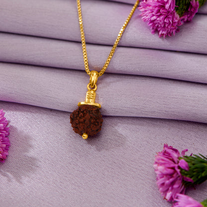 Rudraksh Yellow Gold Religious Pendant Unisex