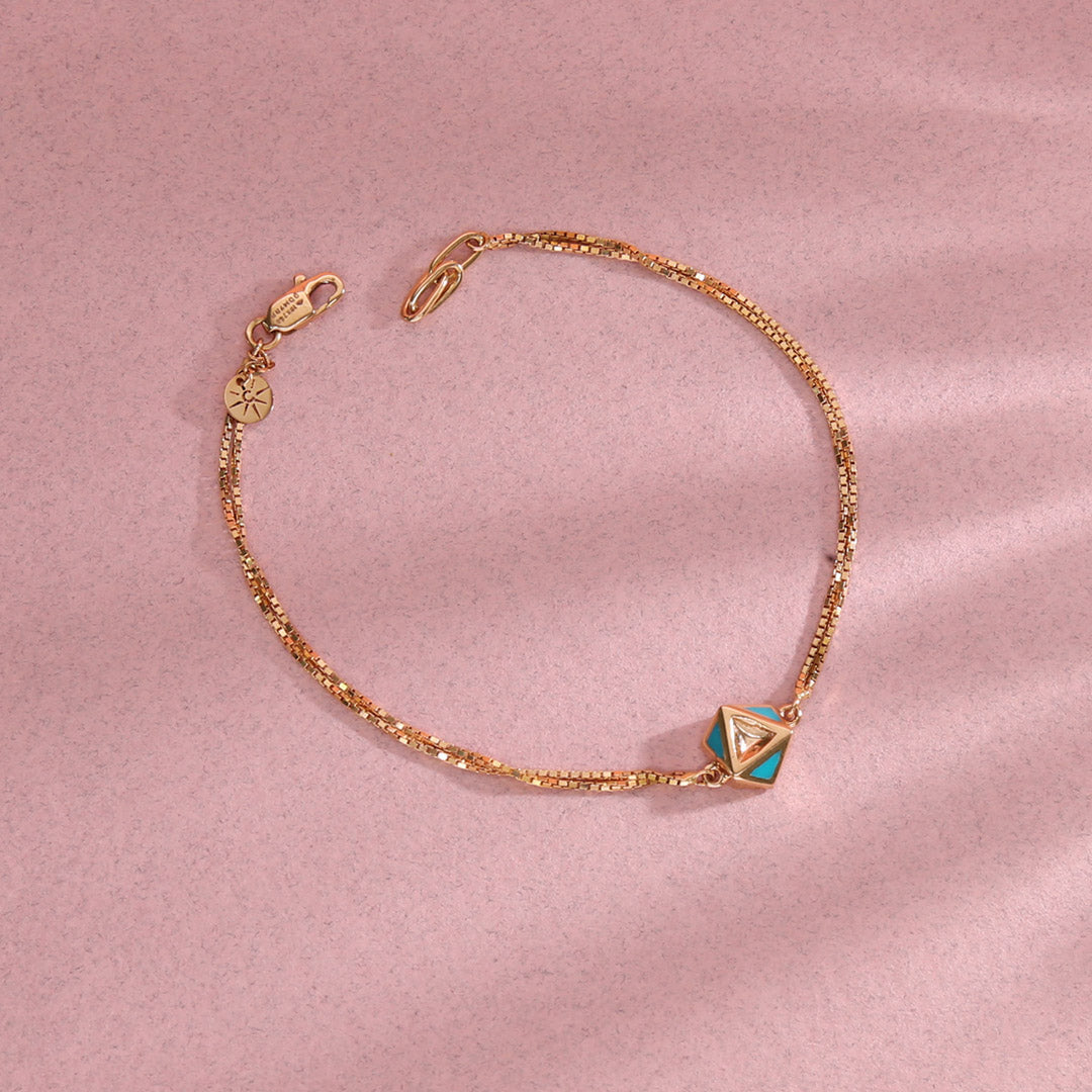 sky whirl gold bracelet