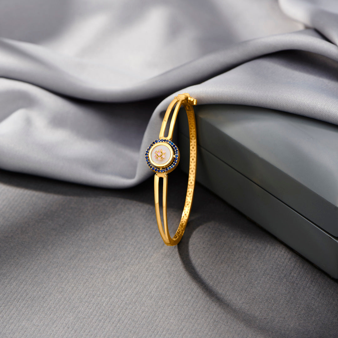 silk orbit gold bracelet