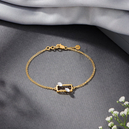 Urban Frame Gold Bracelets