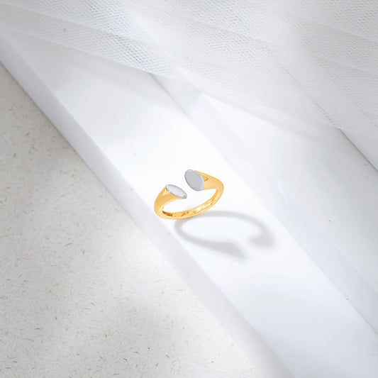 Mystic Balance Cocktail Gold Rings