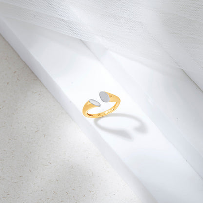 Mystic Balance Cocktail Gold Ring